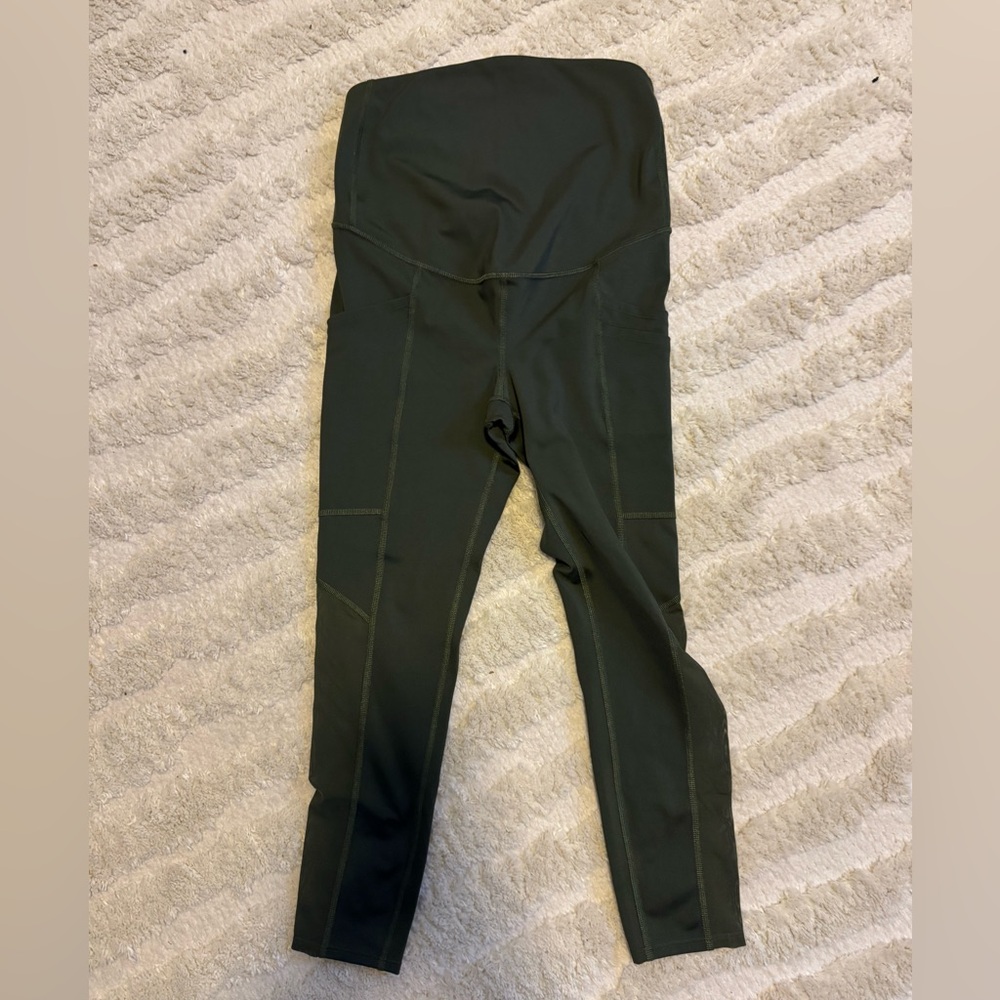 Ingrid & Isabel Olive Leggings